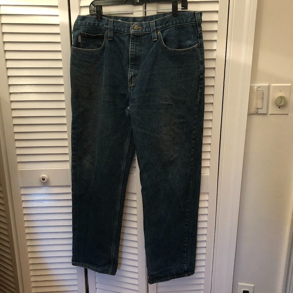 Carhartt men jeans relaxed fit, size 38x32, waist